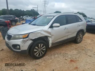 2011 Kia Sorento EX z VIN 5XYKUDA23BG134308, wystawiony jako Copart lot #58034335 z przebiegiem 194 043 mil mil oraz Szkoda całkowita • Salvage title. Historia ofert i sprzedaży dostępna na DreamBid. Obrazek 1.