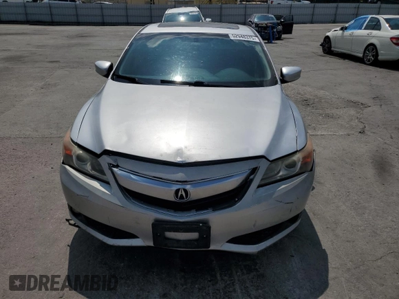 2013 Acura ILX Tech Pkg with VIN 19VDE1F78DE016398, listed as a Copart auction lot 52948375 with 170,864 mi miles and Clean Title. Bid and sale history available at carsss.com. Image 5.