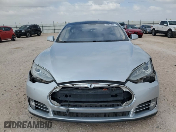 2014 Tesla Model S 60 with VIN 5YJSA1H10EFP38270, listed as a Copart auction lot 53893605 with 170,814 mi miles and Clean Title. Bid and sale history available at DreamBid. Image 5.