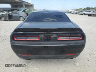 2019 Dodge Challenger SXT z VIN 2C3CDZAG3KH727458, wystawiony jako Copart lot #55354915 z przebiegiem 93 970 mil mil oraz Nie do naprawy • Non repairable. Historia ofert i sprzedaży dostępna na DreamBid. Obrazek 6.
