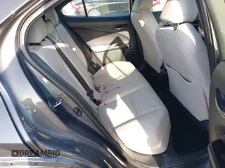 2022 Lexus UX 200 с VIN JTHX3JBH3N2051968, выставлен на аукционе IAAI как лот 41965962 с пробегом 12 722 миль миль и . История ставок и продаж доступна на DreamBid. Изображение 8.