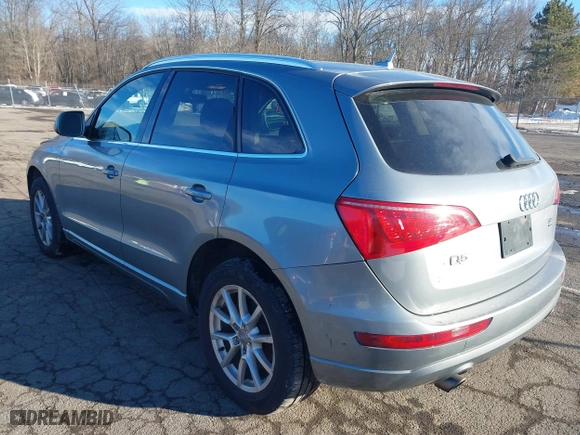 2010 Audi Q5 Premium with VIN WA1CKAFP0AA044460, listed as a IAAI auction lot 41455928 with 227,462 mi miles. Bid and sale history available at carsss.com. Image 3.