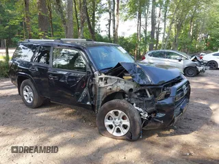 2021 Toyota 4Runner SR5 with VIN JTEMU5JR1M5872112, listed as a IAAI auction lot 42563376 with 42,016 mi miles and . Bid and sale history available at DreamBid. Image 1.
