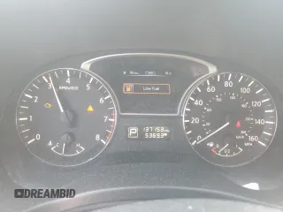 2014 Nissan Pathfinder S with VIN 5N1AR2MM7EC697185, listed as a Copart auction lot 63711745 with 137,153 mi miles and Clean title. Bid and sale history available at DreamBid. Image 9.