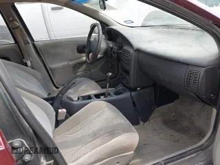 2002 Saturn SL z VIN 1G8ZF52802Z248375, wystawiony jako IAAI lot #42180352 z przebiegiem Nie podano mil oraz . Historia ofert i sprzedaży dostępna na DreamBid. Obrazek 5.