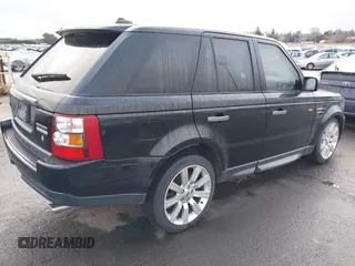2007 Land Rover Range Rover Sport SC z VIN SALSH23497A111915, wystawiony jako IAAI lot #41491636 z przebiegiem 153 924 mil mil oraz . Historia ofert i sprzedaży dostępna na DreamBid. Obrazek 4.