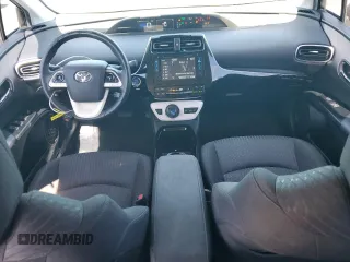 2017 Toyota Prius Plus z VIN JTDKARFP8H3010638, wystawiony jako Copart lot #61022955 z przebiegiem 131 418 mil mil oraz Szkoda całkowita • Salvage title. Historia ofert i sprzedaży dostępna na DreamBid. Obrazek 8.