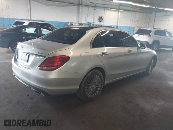 2015 Mercedes-Benz C 300 Luxury with VIN 55SWF4KB1FU087558, listed as a IAAI auction lot 41904253 with 82,901 mi miles and . Bid and sale history available at carsss.com. Image 4.