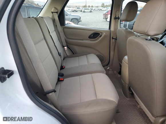 2007 Ford Escape XLS with VIN 1FMYU92Z37KA03346, listed as a Copart auction lot 84207824 with 181,969 mi miles and Clean Title. Bid and sale history available at carsss.com. Image 10.