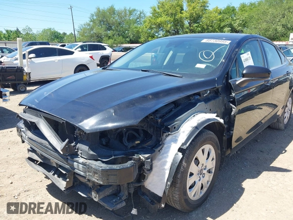 2019 Ford Fusion S with VIN 3FA6P0G7XKR268202, listed as a IAAI auction lot 41888115 with 71,718 mi miles and . Bid and sale history available at DreamBid. Image 6.