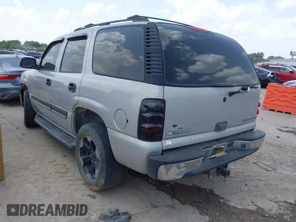 2005 Chevrolet Tahoe LT with VIN 1GNEC13T45J212286, listed as a IAAI auction lot 42704610 with 195,479 mi miles and . Bid and sale history available at DreamBid. Image 3.
