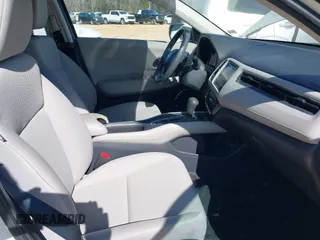 2016 Honda HR-V EX with VIN 3CZRU5H5XGM747289, listed as a IAAI auction lot 41635506 with 24,520 mi miles. Bid and sale history available at carsss.com. Image 5.