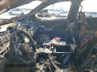 2024 GMC Acadia FWD Denali z VIN 1GKENLKS7RJ212266, wystawiony jako Copart lot #41418515 z przebiegiem Nie podano mil oraz Szkoda całkowita • Salvage title. Historia ofert i sprzedaży dostępna na DreamBid. Obrazek 7.
