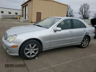 2007 Mercedes-Benz C 280 Luxury z VIN WDBRF92HX7F935660, wystawiony jako Copart lot #43986215 z przebiegiem 139 938 mil mil oraz Szkoda całkowita • Salvage title. Historia ofert i sprzedaży dostępna na DreamBid. Obrazek 1.