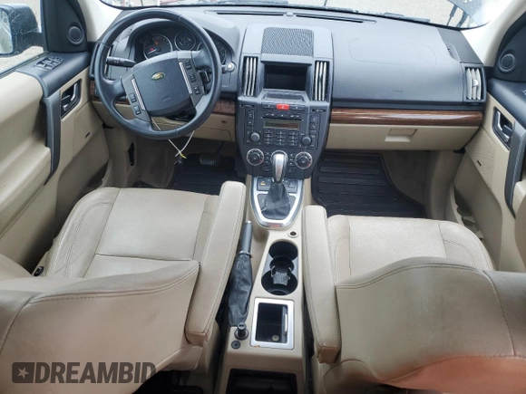 2010 Land Rover LR2 HSE with VIN SALFR2BNXAH195394, listed as a Copart auction lot 58481695 with 143,218 mi miles and Salvage title. Bid and sale history available at DreamBid. Image 8.