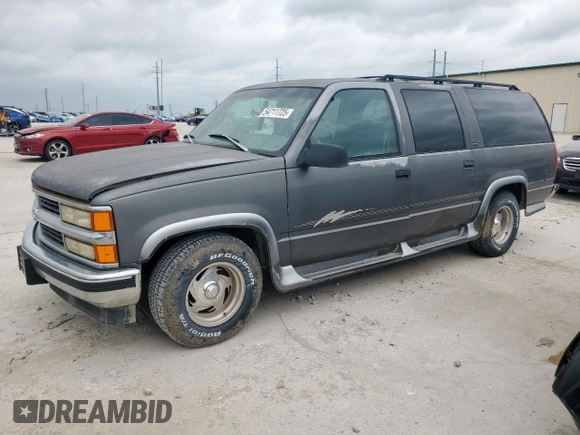 1999 Chevrolet Suburban with VIN 1GBEC16R0XJ434453, listed as a Copart auction lot 54711725 with 179,597 mi miles and Clean title. Bid and sale history available at DreamBid. Image 1.