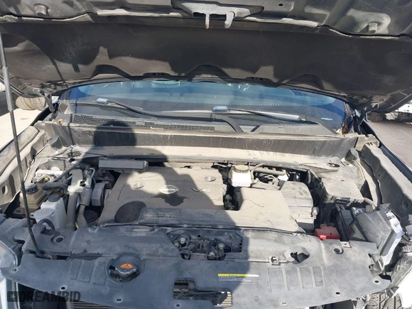 2015 Nissan Pathfinder Platinum with VIN 5N1AR2MM9FC668756, listed as a IAAI auction lot 41346842 with 105,875 mi miles. Bid and sale history available at carsss.com. Image 10.