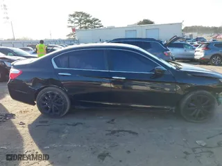 2014 Honda Accord Sedan Sport with VIN 1HGCR2F5XEA099026, listed as a IAAI auction lot 41440055 with 192,163 mi miles. Bid and sale history available at carsss.com. Image 14.
