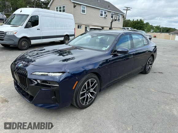 2023 BMW 7 Series 760i xDrive with VIN WBA33EJ06PCM02319, listed as a Copart auction lot 64957095 with 35,731 mi miles and Clean title. Bid and sale history available at DreamBid. Image 1.