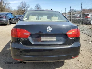 2011 Volkswagen Jetta Sedan SE w/Convenience & Sunroof with VIN 3VWDX7AJ0BM349184, listed as a Copart auction lot 49709535 with 231,832 mi miles and Clean Title. Bid and sale history available at carsss.com. Image 6.