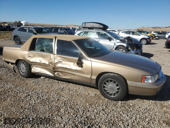 1999 Cadillac DeVille DHS z VIN 1G6KE54Y5XU721363, wystawiony jako Copart lot #79227924 z przebiegiem Nie podano mil oraz Szkoda całkowita • Salvage title. Historia ofert i sprzedaży dostępna na DreamBid. Obrazek 4.