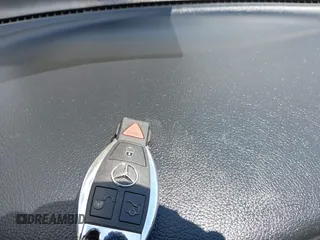 2019 Mercedes-Benz GLC 300 с VIN WDC0G4JB7KV184212, выставлен на аукционе IAAI как лот 42253229 с пробегом 73 432 миль миль и . История ставок и продаж доступна на DreamBid. Изображение 11.
