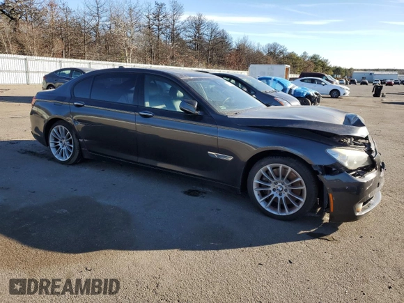 2014 BMW 7 Series ALPINA B7 z VIN WBAYE8C56ED136382, wystawiony jako Copart lot #43106485 z przebiegiem 87 601 mil mil oraz Tytuł czysty. Historia ofert i sprzedaży dostępna na DreamBid. Obrazek 4.