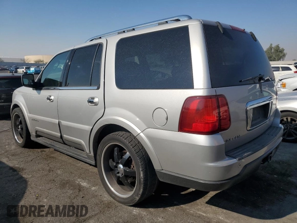 2004 Lincoln Navigator Luxury with VIN 5LMFU28R94LJ23919, listed as a Copart auction lot 71115804 with 157,518 mi miles and Clean Title. Bid and sale history available at carsss.com. Image 2.
