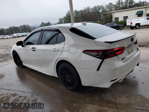 2019 Toyota Camry LE with VIN 4T1B11HK4KU272902, listed as a Copart auction lot 84097484 with 94,433 mi miles and Clean Title. Bid and sale history available at carsss.com. Image 2.