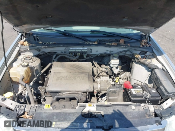 2011 Ford Escape XLT with VIN 1FMCU9DG2BKB88326, listed as a IAAI auction lot 41848202 with 173,464 mi miles and . Bid and sale history available at DreamBid. Image 10.
