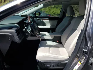 2020 Lexus RX 450h z VIN 2T2HGMDA1LC043938, wystawiony jako Copart lot #57683285 z przebiegiem 52 143 mil mil oraz Szkoda całkowita • Salvage title. Historia ofert i sprzedaży dostępna na DreamBid. Obrazek 7.