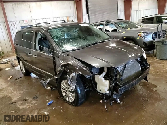 2015 Chrysler Town & Country Touring L with VIN 2C4RC1CG5FR705890, listed as a Copart auction lot 53276155 with 137,670 mi miles and Clean Title. Bid and sale history available at DreamBid. Image 15.