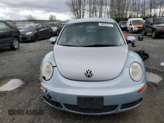 2009 Volkswagen New Beetle Coupe S with VIN 3VWPG31C39M513206, listed as a Copart auction lot 48652615 with 126,182 mi miles and Salvage Title. Bid and sale history available at carsss.com. Image 5.