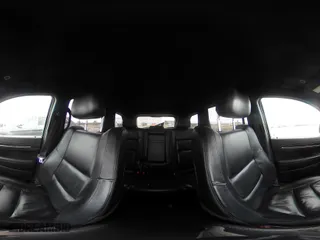 2018 Jeep Grand Cherokee Limited with VIN 1C4RJFBG8JC361638, listed as a IAAI auction lot 41431613 with 124,263 mi miles. Bid and sale history available at carsss.com. Image 21.