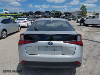 2022 Toyota Prius L Eco with VIN JTDKAMFU5N3184798, listed as a IAAI auction lot 41947227 with 35,943 mi miles. Bid and sale history available at carsss.com. Image 16.