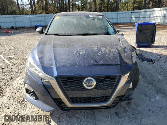 2019 Nissan Altima SR with VIN 1N4BL4CV8KC131019, listed as a Copart auction lot 43117245 with 132,327 mi miles and Salvage Title. Bid and sale history available at carsss.com. Image 5.