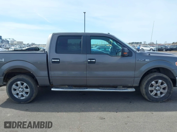 2013 Ford F-150 XL z VIN 1FTFW1EF8DKE23561, wystawiony jako IAAI lot #41747119 z przebiegiem 182 398 mil mil oraz . Historia ofert i sprzedaży dostępna na DreamBid. Obrazek 13.