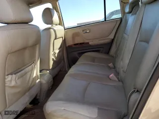 2005 Toyota Highlander with VIN JTEDP21A650067916, listed as a Copart auction lot 84592024 with 0 mi miles and Clean Title. Bid and sale history available at carsss.com. Image 6.