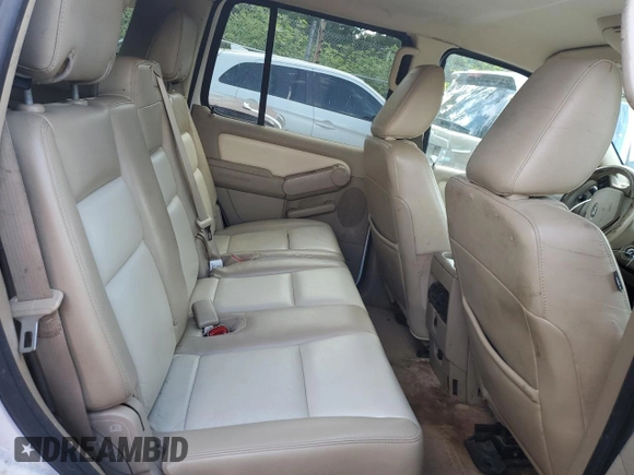 2010 Ford Explorer Eddie Bauer z VIN 1FMEU6EE5AUA22888, wystawiony jako Copart lot #57605205 z przebiegiem 148 063 mil mil oraz Czysty tytuł • Clean title. Historia ofert i sprzedaży dostępna na DreamBid. Obrazek 10.