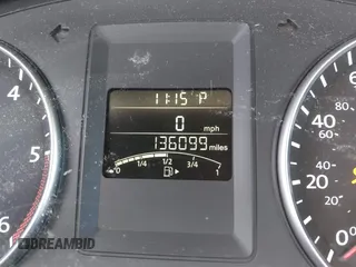 2013 Volkswagen Jetta TDI w/Premium/Nav с VIN 3VWLL7AJ2DM203802, выставлен на аукционе IAAI как лот 42311963 с пробегом 136 099 миль миль и . История ставок и продаж доступна на DreamBid. Изображение 16.