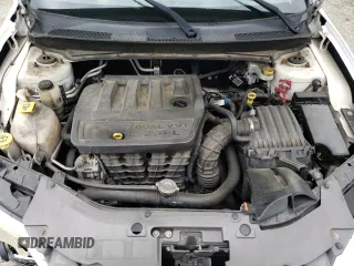 2010 Chrysler Sebring Touring z VIN 1C3CC4FB5AN192786, wystawiony jako Copart lot #56566445 z przebiegiem 194 869 mil mil oraz Szkoda całkowita • Salvage title. Historia ofert i sprzedaży dostępna na DreamBid. Obrazek 11.
