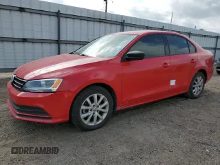 2015 Volkswagen Jetta SE z VIN 3VWD17AJ1FM267584, wystawiony jako Copart lot #55093375 z przebiegiem 159 938 mil mil oraz Szkoda całkowita • Salvage title. Historia ofert i sprzedaży dostępna na DreamBid. Obrazek 1.