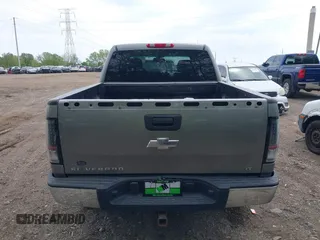 2007 Chevrolet Silverado 1500 LTZ with VIN 2GCEK13M471660691, listed as a IAAI auction lot 42152051 with 210,906 mi miles. Bid and sale history available at carsss.com. Image 16.