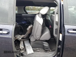 2024 Toyota Sienna XSE with VIN 5TDXRKEC5RS196417, listed as a Copart auction lot 79898274 with 10,887 mi miles and Salvage Title. Bid and sale history available at carsss.com. Image 11.