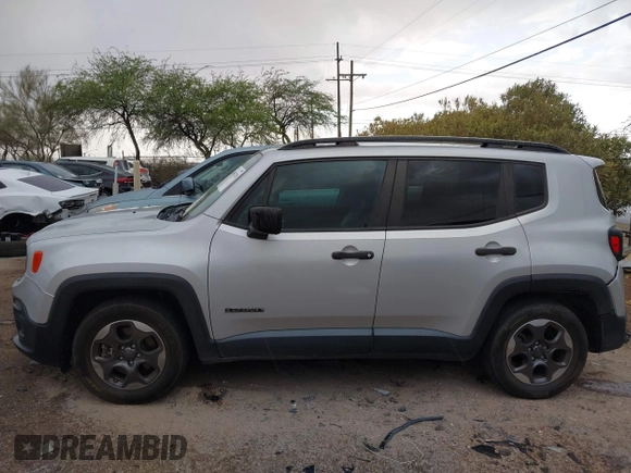 2017 Jeep Renegade Sport z VIN ZACCJAAB2HPF43369, wystawiony jako IAAI lot #42643230 z przebiegiem 105 031 mil mil oraz . Historia ofert i sprzedaży dostępna na DreamBid. Obrazek 14.