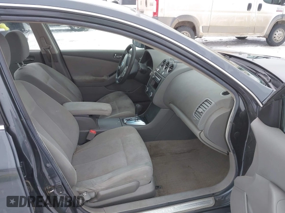 2010 Nissan Altima 2.5 S with VIN 1N4AL2AP6AN460986, listed as a IAAI auction lot 41614767 with 102,881 mi miles. Bid and sale history available at carsss.com. Image 5.