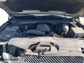 2004 Chevrolet Silverado 1500 LS with VIN 1GCEK19V64E262635, listed as a Copart auction lot 89267835 with 253,402 mi miles and Salvage Title. Bid and sale history available at carsss.com. Image 12.