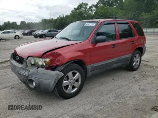 2007 Ford Escape XLT with VIN 1FMCU93187KA75792, listed as a Copart auction lot 62697334 with 97,339 mi miles and Salvage Title. Bid and sale history available at carsss.com. Image 1.