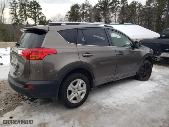 2015 Toyota RAV4 LE with VIN JTMBFREV8FD171824, listed as a Copart auction lot 88204175 with 70,584 mi miles and Clean Title. Bid and sale history available at carsss.com. Image 3.