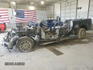 2022 Ford F-350 XL z VIN 1FT8W3BN7NEE84741, wystawiony jako Copart lot #51957965 z przebiegiem Nie podano mil oraz Nie do naprawy • Non repairable. Historia ofert i sprzedaży dostępna na DreamBid. Obrazek 1.
